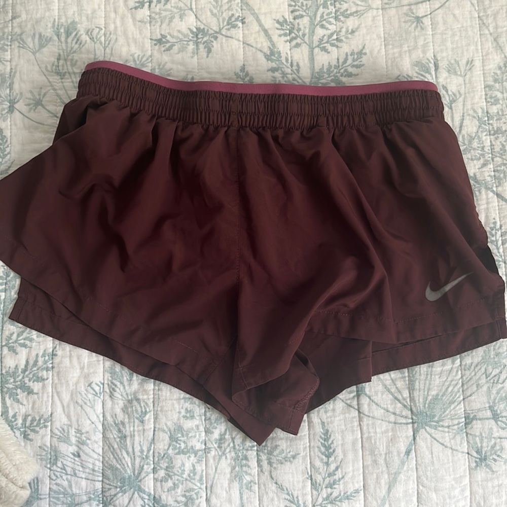 Nike women’s running shorts size small